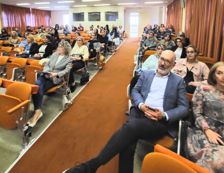 Στιγμιότυπο από την εκδήλωση στη Χίο