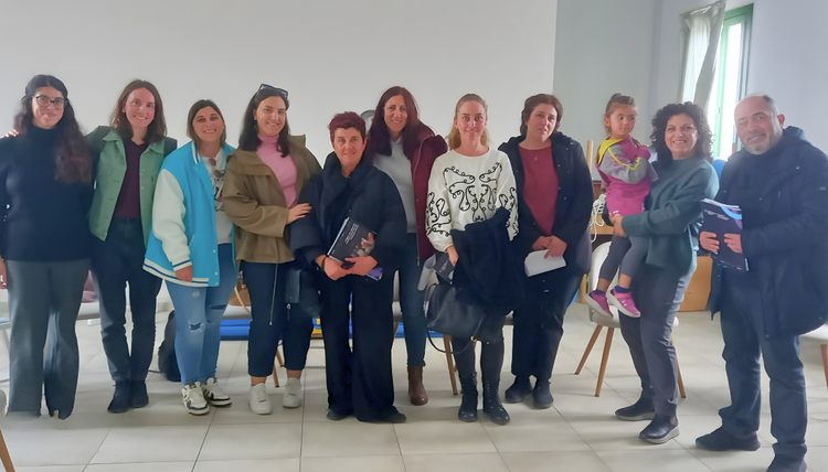 Συμμετέχοντες στην παρουσίαση της Πρωτοβουλίας από την εκπαιδευτική κοινότητα